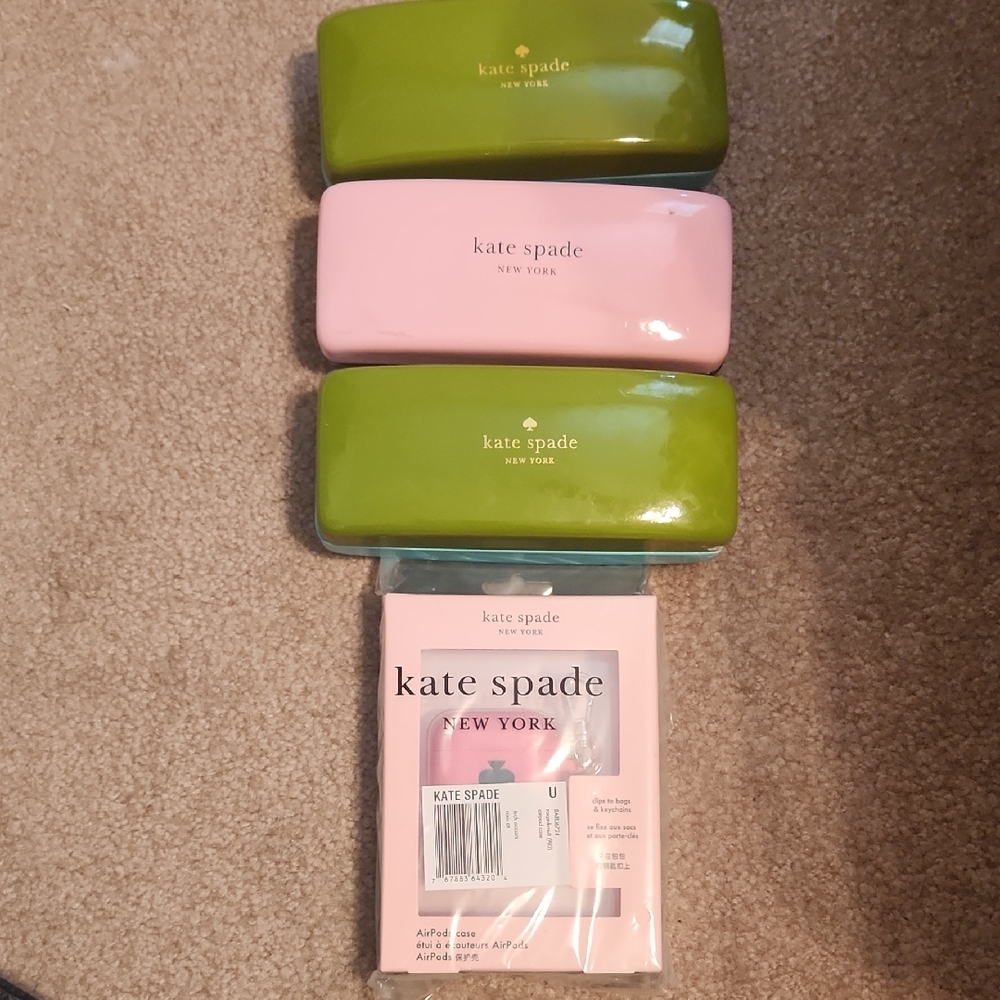 Kate Spade Glasses And Airpod Case
